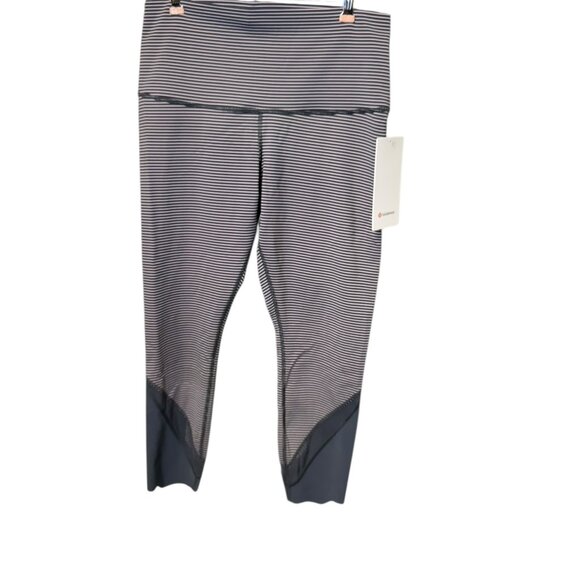 NWT Lululemon Wunder Under Crop High-Rise Roll Down Scallop Luxtreme 23" Size 10 - Picture 1 of 8